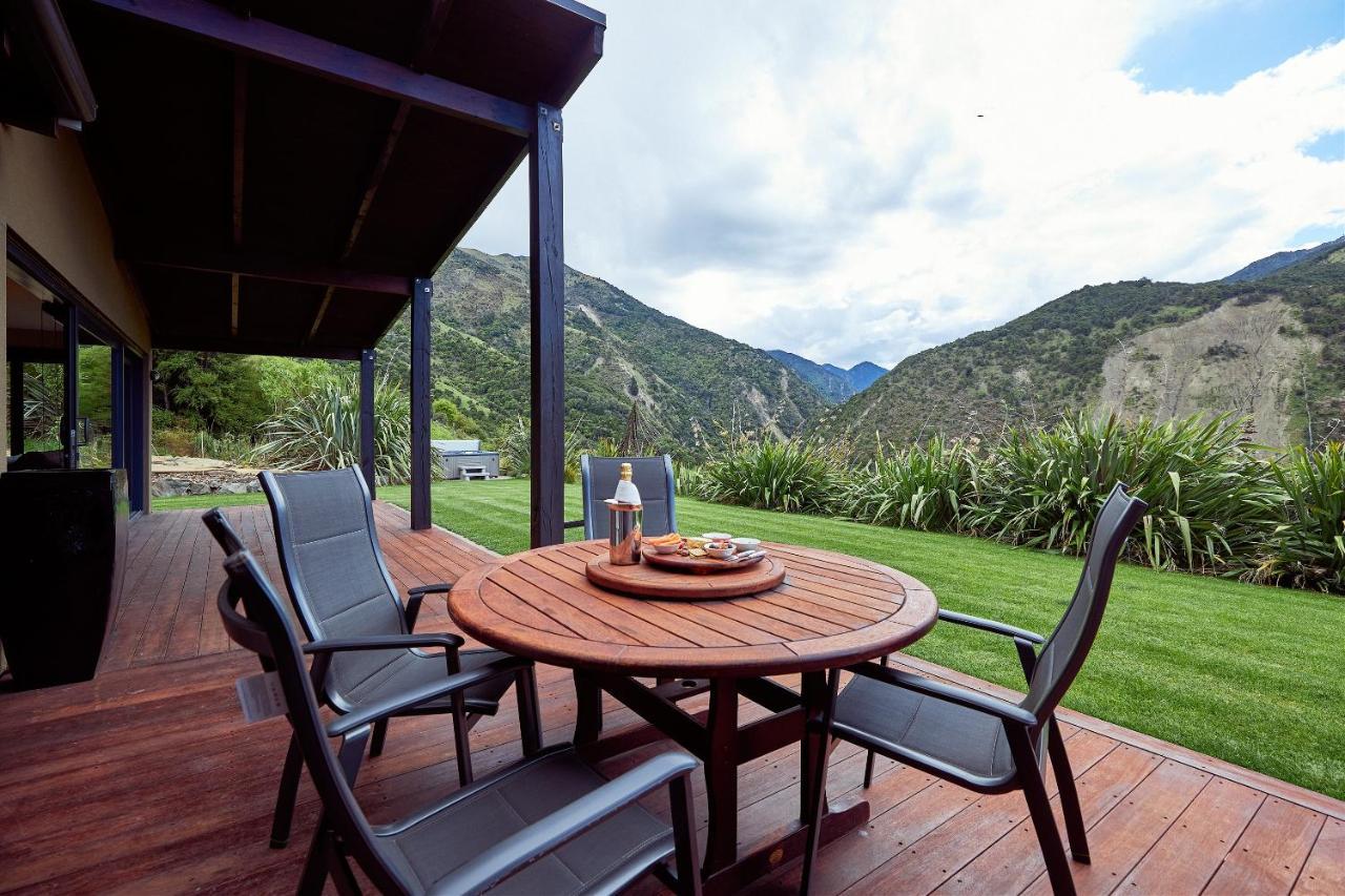 Glencree Luxury Chalets Kaikoura Esterno foto